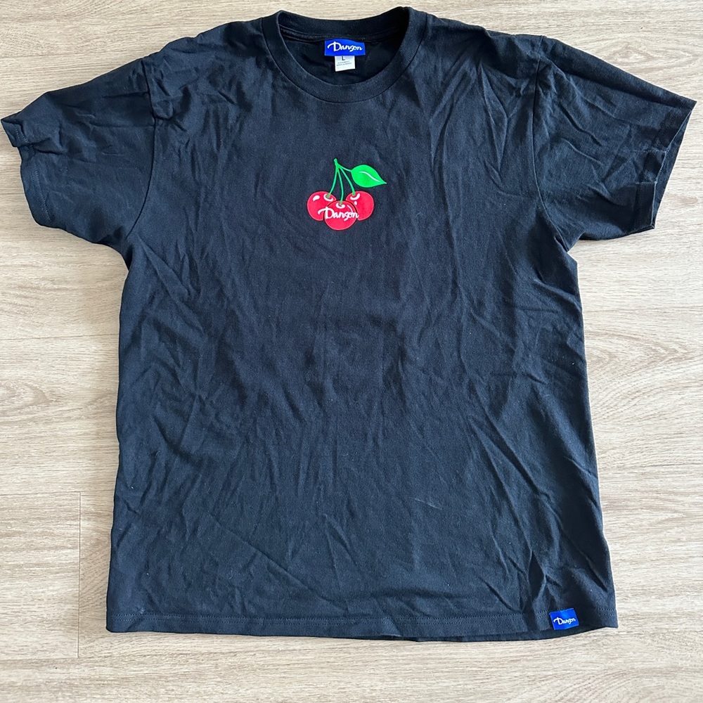 Danson Tee